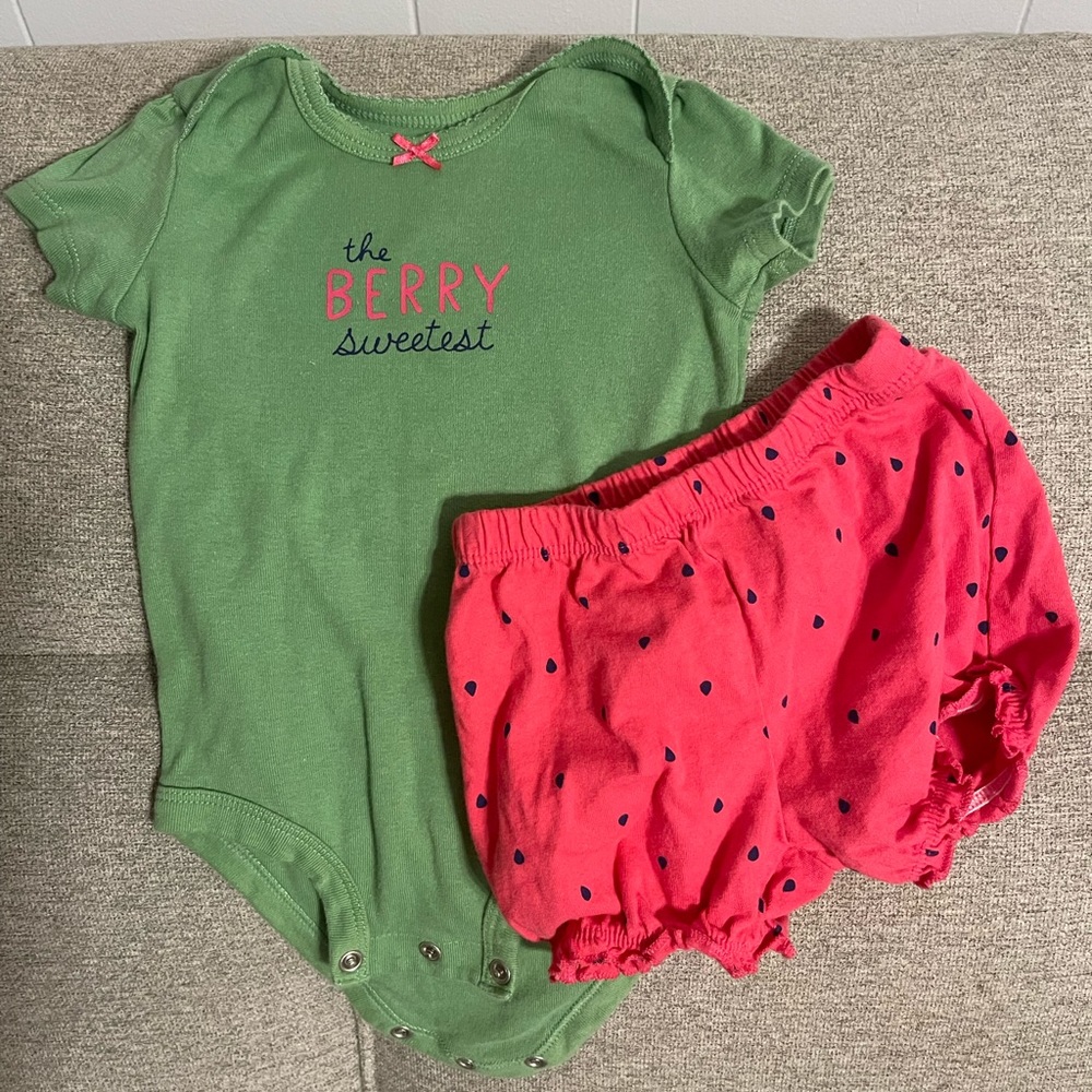 Baby girls 2 piece outfit